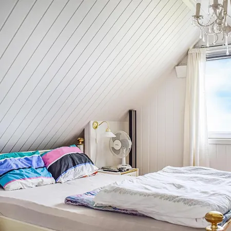Appartement In Fjelberg Sæbø
